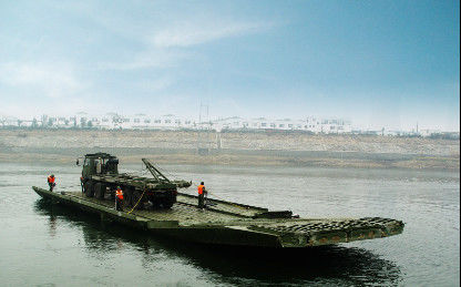 Tracked Load 72t Temporary Bridge Power Military Floating Bridge